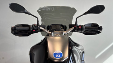 (23MY) BMW R1250 R SE